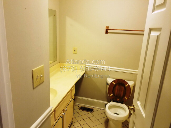 Photo - 808 Hemingway Rd