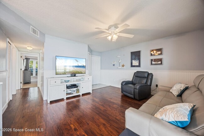 Photo - 7050 US-1 Unit 106