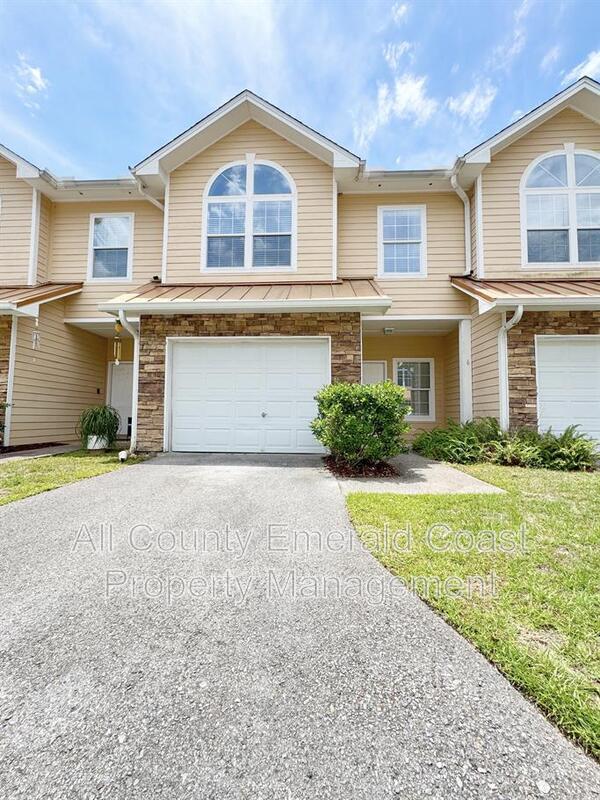 732 E Mack Bayou Dr