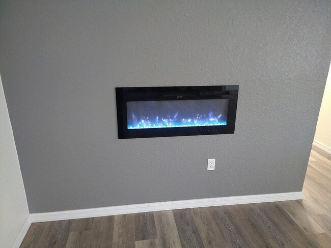 Photo - 10490 Chalmer St Unit 03