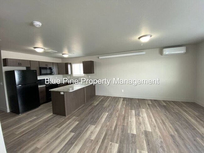 Photo - 6255 N Freedom Rd
