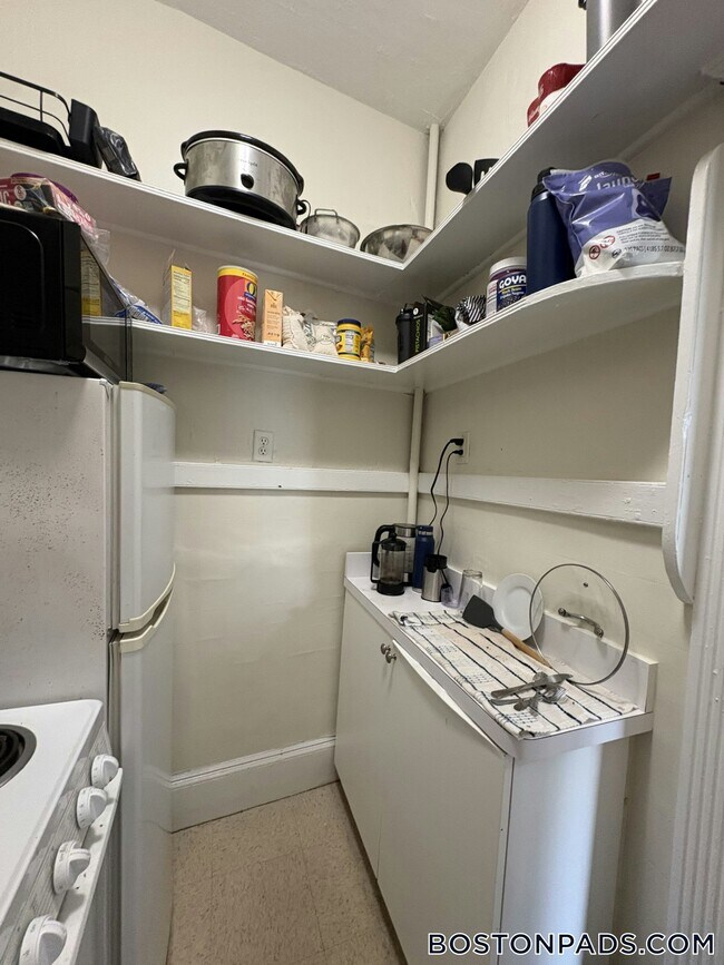 Photo - 1334 Commonwealth Ave Unit 1