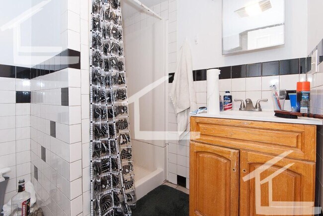 Photo - 9 Wadsworth St Unit 1