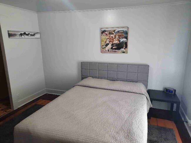 Photo - 709 Indiana St