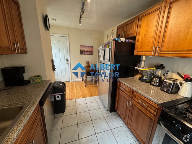 Building Photo - 27 Mount Vernon St Unit 27 Rental