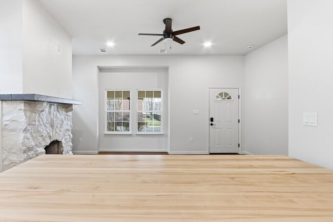 Photo - 69 N Tucker St Unit 71