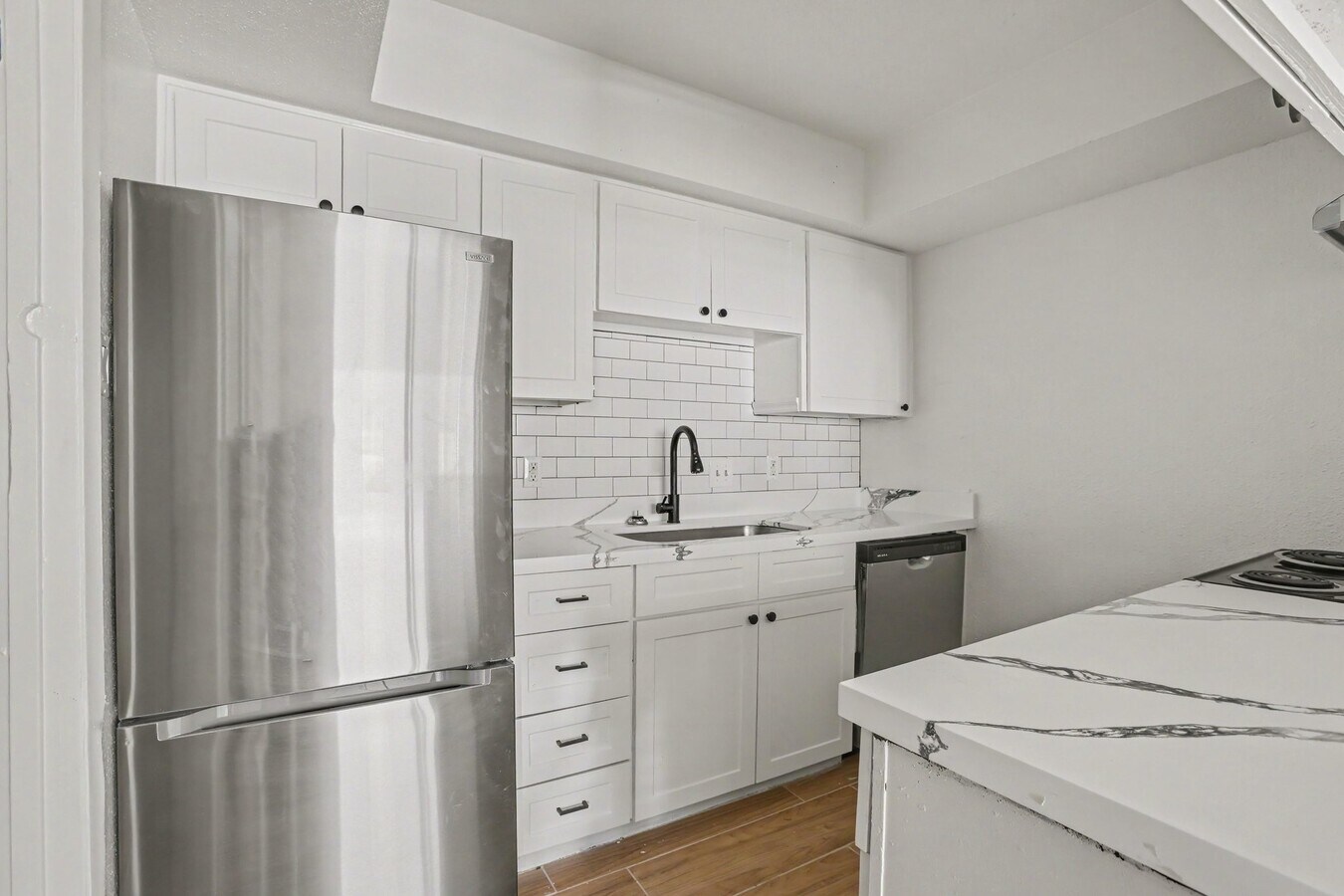 Photo - 2119 Barr St Unit C