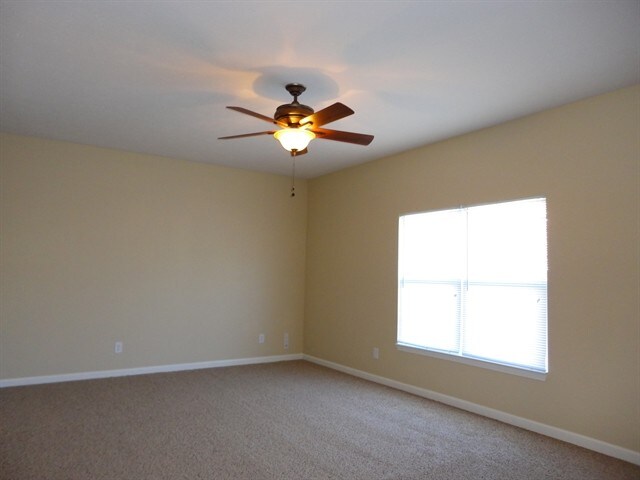 Photo - 12596 Pinetop Way