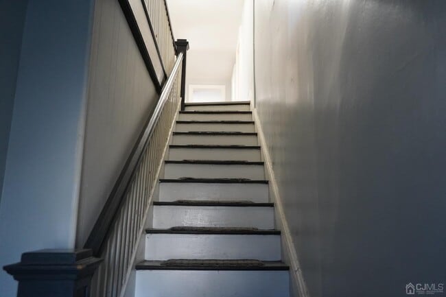 Photo - 363 David St