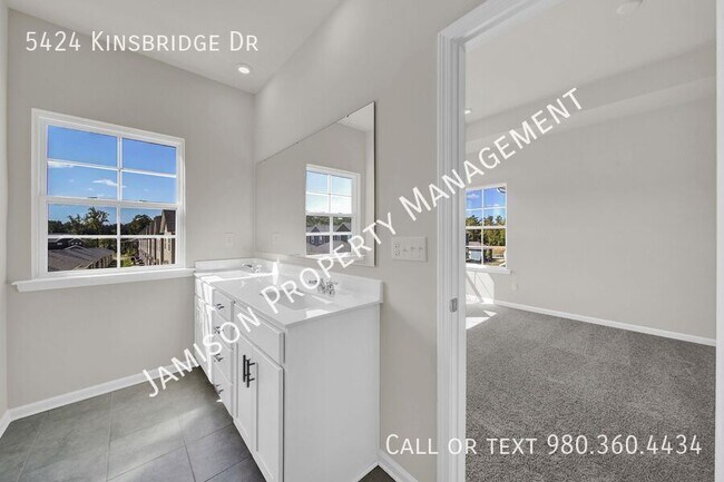 Photo - 5424 Kinsbridge Dr