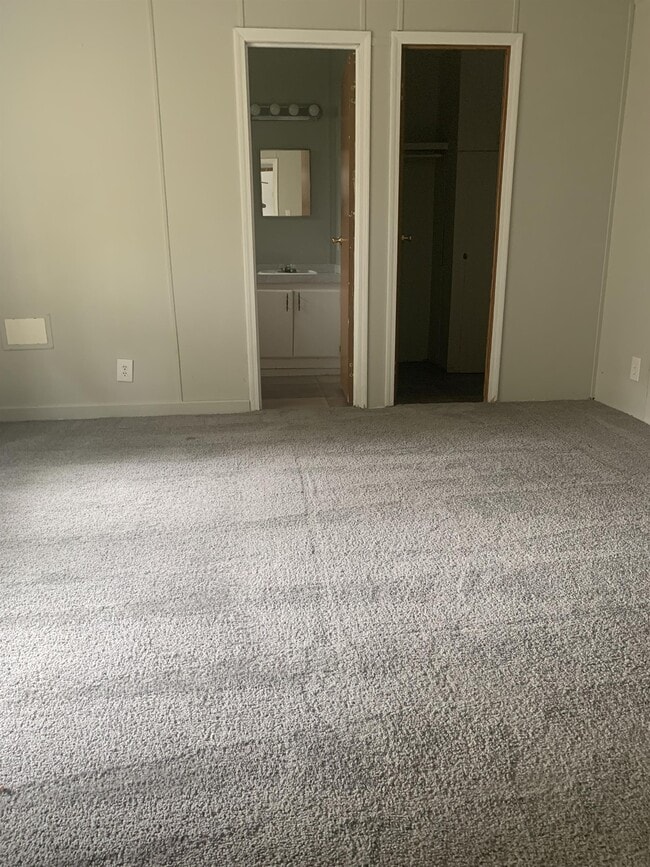 Photo - 6427 Wilson Ave