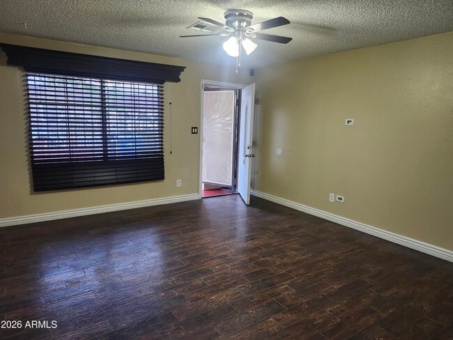 Photo - 5025 W Vernon Ave