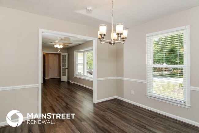 Photo - 4712 Beechcroft Dr