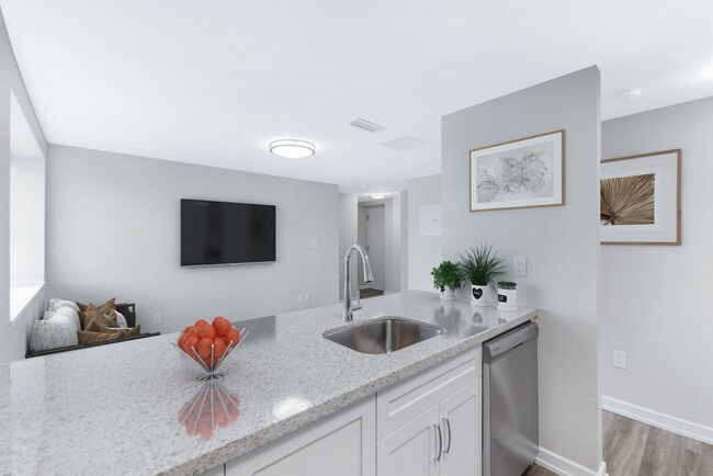 Photo - Seville East & West