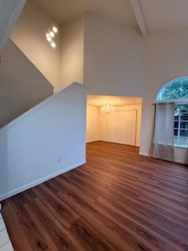 Photo - New Bedford Village