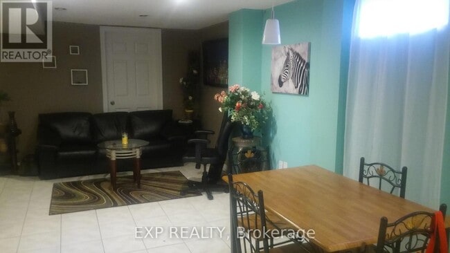 Photo - 31 Matterdale Ave