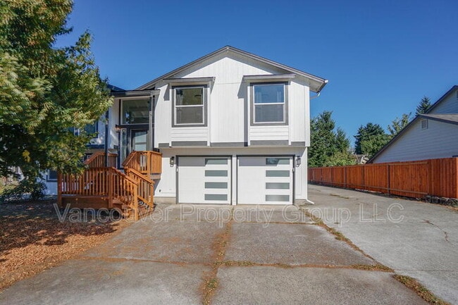 Building Photo - 819 SE Olympia Dr Rental
