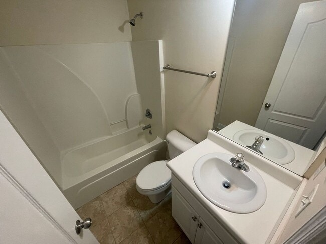 Photo - PRE-LEASING FOR AUGUST 2026!