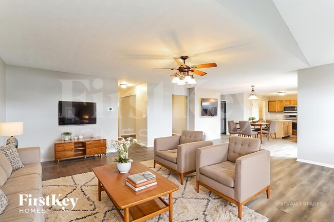 Photo - 11760 Chanticleer Dr NW