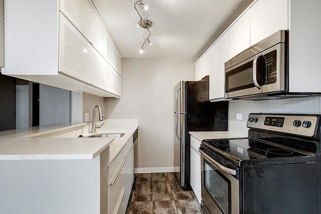Dwell Apartments