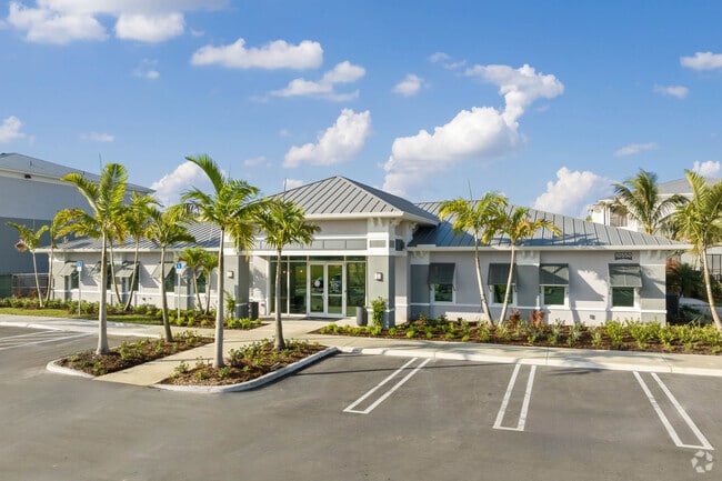 Clubroom and leasing office