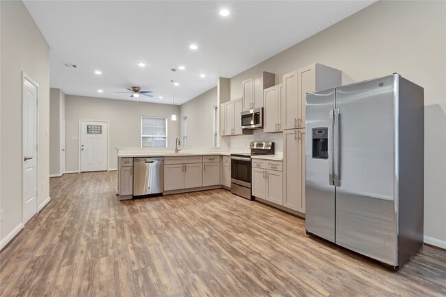 Photo - 21 Latham St