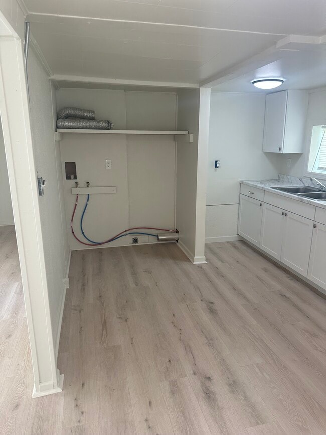 Photo - 327 Landau Dr Unidad 327