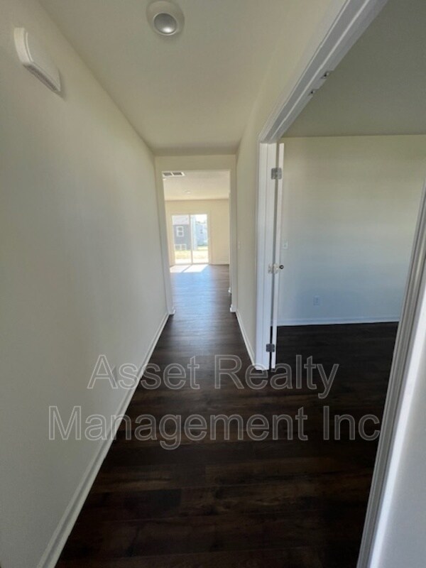 Photo - 183 Claire Pl