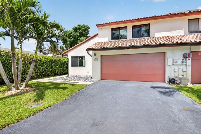 Building Photo - 21661 Casa Monte Ct