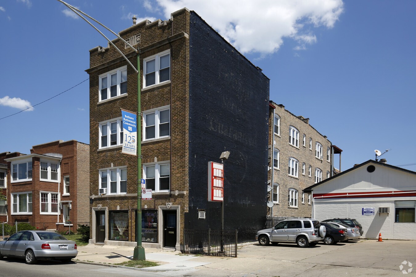 Photo - 4811 N Ashland Ave