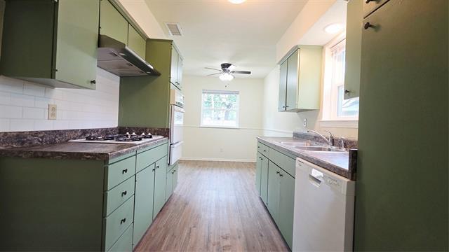 Photo - 738 Kingswood Ave
