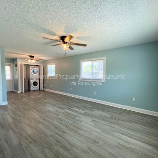 Photo - 17325 Whitewater Ct