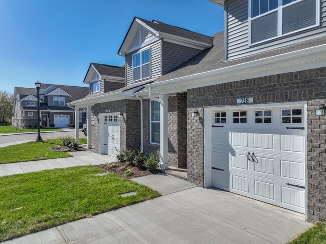 Photo - **2022-BUILT TOWNHOME WITH FABULOUS COMMUNITY AMENITIES**