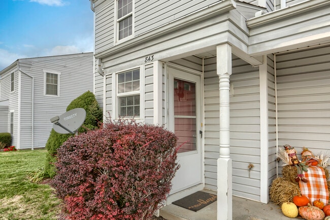 Photo - 843 Old Silver Spring Rd