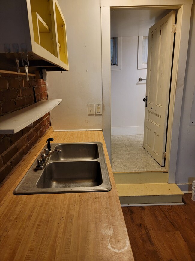 Photo - 683 State St Unit Garden 1