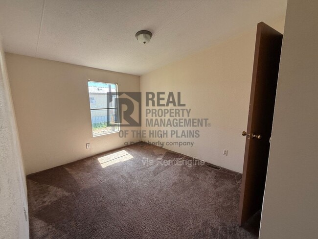 Photo - 7900 Upton Rd