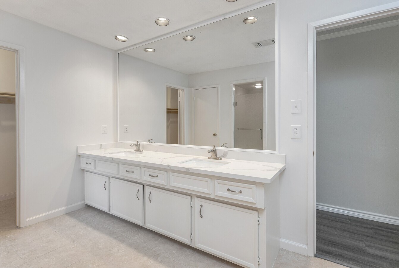 Photo - 4011 Flint Creek Dr