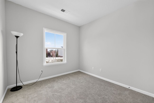 Photo - 119 Breckenridge Ct