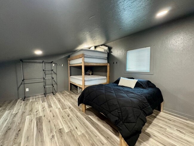 Photo - 34420 Thorpe Ct Unidad 1