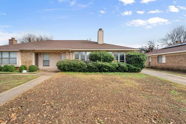 Building Photo - 2920 Hilltop Dr