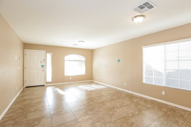 Photo - 5809 S 27th Ln