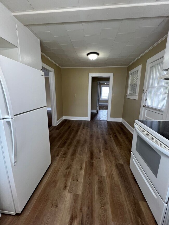 Charming Pleasant Garden Beauty! Rental House Rental in Pleasant