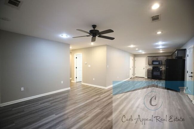 Photo - Luxury 2 bed, 1 bath duplex with garage- recent construction!! Washer, dryer and internet, cable ...