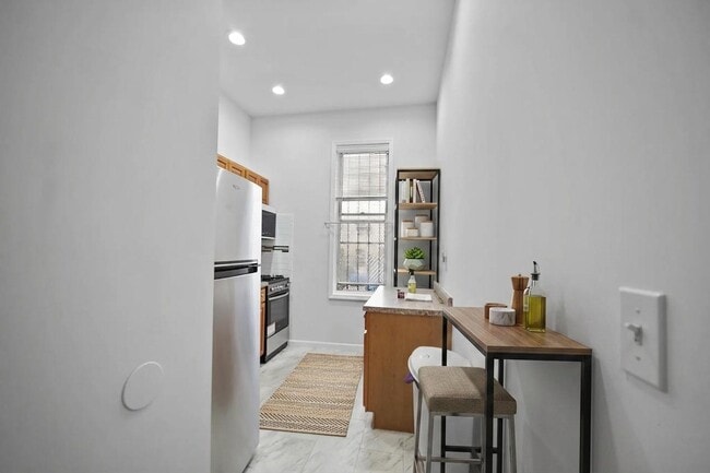 Photo - 51 Macdougal St Unidad 1R