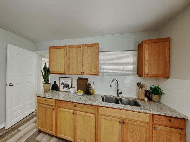 Photo - 3BR/1.5BA Home in Jacksonville FL w/ Spaci...