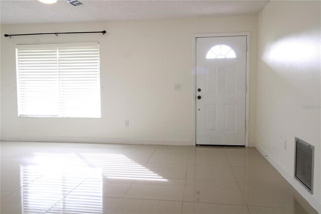 Photo - 2640 Collingswood Dr