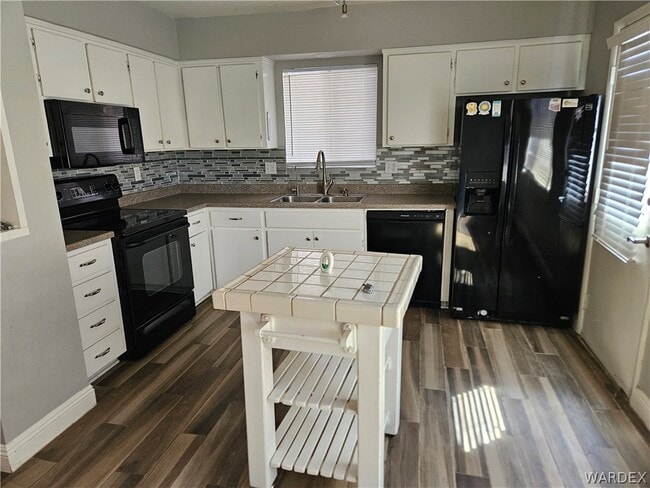 Photo - 1201 Puerta Vista