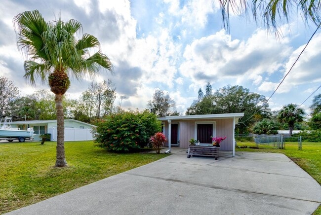 Photo - 144 Ellison Ave