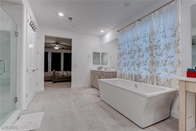 Building Photo - 230 Carmel Sky St