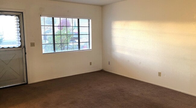 Photo - Canyon Shadows Great 2+2!